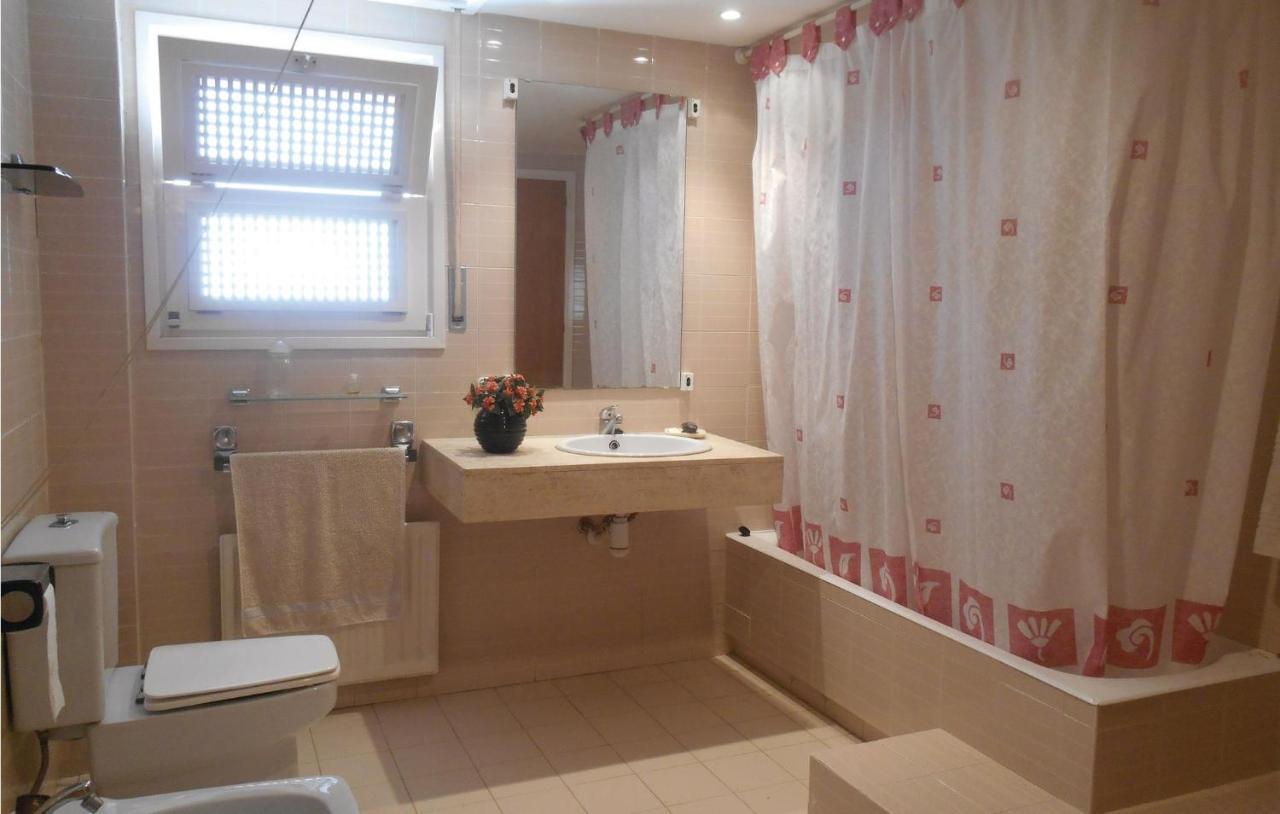 3 Bedroom Gorgeous Apartment In Tossa De Mar Eksteriør bilde