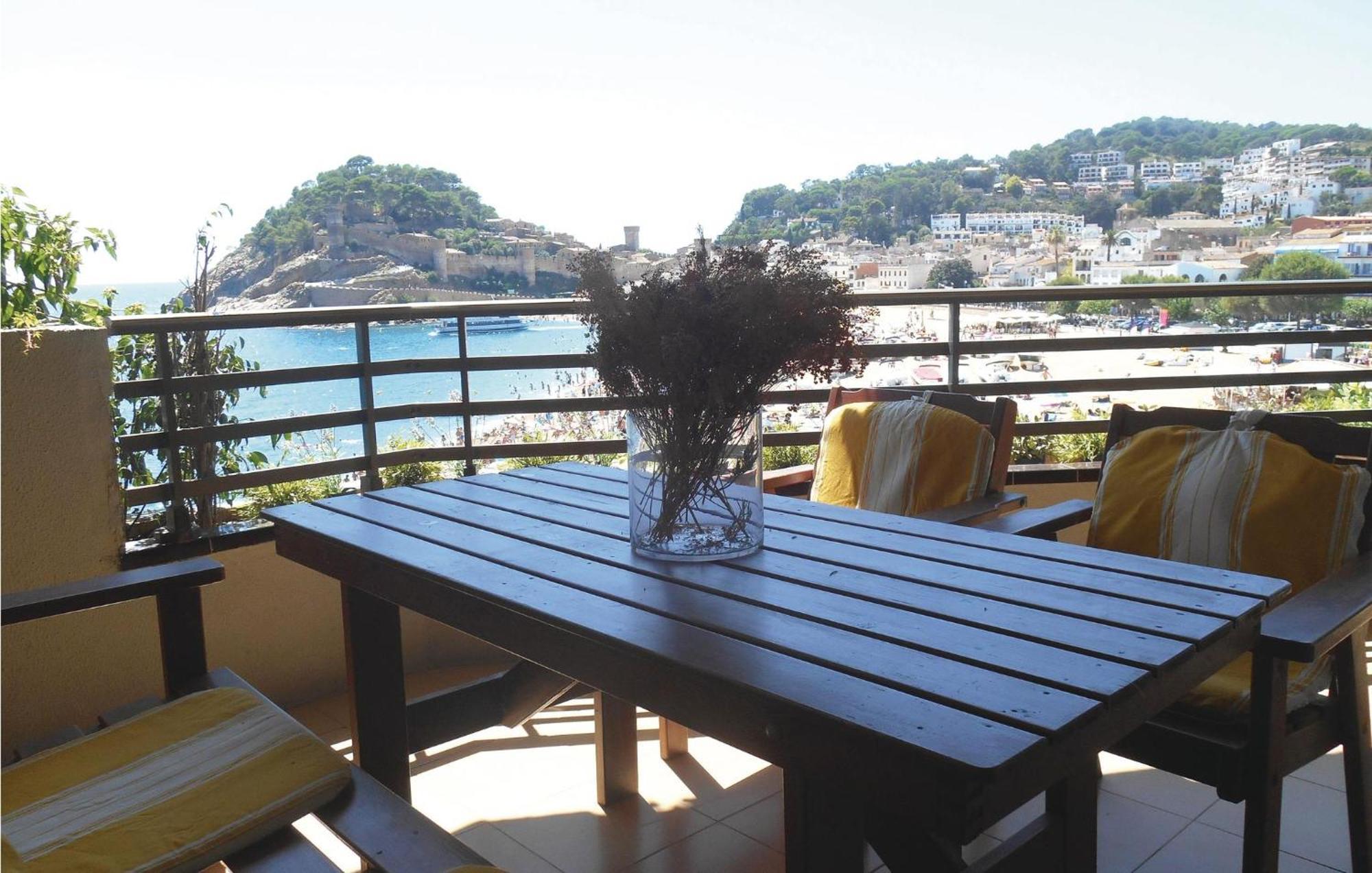 3 Bedroom Gorgeous Apartment In Tossa De Mar Eksteriør bilde
